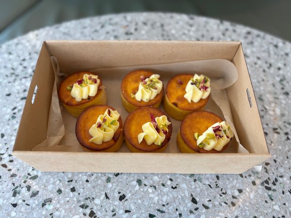 Mini Orange, Almond and Pistachio Cake (6 pack)